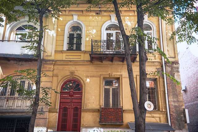 Гостевой дом Century House On Vera Тбилиси-26