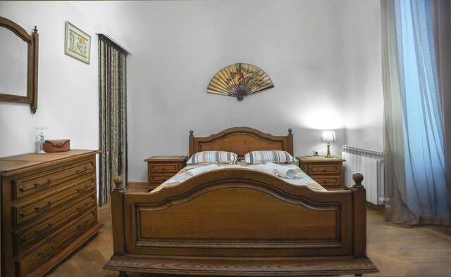 Гостевой дом Century House On Vera Тбилиси-11